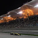 Nico Hulkenberg (GER) Renault Sport F1 Team RS18 at Formula One World Championship, Rd2, Bahrain Grand Prix, Race, Bahrain International Circuit, Sakhir, Bahrain, Sunday 8 April 2018. © Mark Sutton/Sutton Images