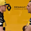 Hulkenberg (GER) Renault Sport and Abiteboul (FRA) Renault Sport F1 Managing Director at F1 World Championship, Rd2, Bahrain Grand Prix, Preparations, Bahrain International Circuit, Sakhir, Bahrain, Thursday 5 April 2018. © Mark Sutton/Sutton Images