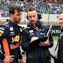 Daniel Ricciardo, Red Bull Racing, Simon Rennie, Red Bull Racing Race Engineer and Christian Horner, Red Bull Racing Team Principal on the grid at Formula One World Championship, Rd13, Belgian Grand Prix, Race, Spa Francorchamps, Belgium, Sunday 26 August 2018. © Mark Sutton/Sutton Images