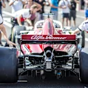 Alfa Romeo Sauber F1 Team mechanics with Alfa Romeo Sauber C37 at Formula One World Championship, Rd8, French Grand Prix, Preparations, Paul Ricard, France, Thursday 21 June 2018. © Manuel Goria/Sutton Images