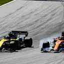 RED BULL RING, AUSTRIA - JUNE 30: Daniel Ricciardo, Renault R.S.19, battles with Carlos Sainz, McLaren MCL34 during the Austrian GP at Red Bull Ring on June 30, 2019 in Red Bull Ring, Austria. (Photo by Mark Sutton / Sutton Images)