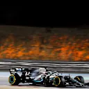 BAHRAIN INTERNATIONAL CIRCUIT, BAHRAIN - MARCH 29: Lewis Hamilton, Mercedes AMG F1 W10 during the Bahrain GP at Bahrain International Circuit on March 29, 2019 in Bahrain International Circuit, Bahrain. (Photo by Steven Tee / LAT Images)