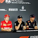 BAHRAIN INTERNATIONAL CIRCUIT, BAHRAIN - MARCH 28: Lando Norris, McLaren, Charles Leclerc, Ferrari, Valtteri Bottas, Mercedes AMG F1, Pierre Gasly, Red Bull Racing and Daniil Kvyat, Toro Rosso in the Press Conference during the Bahrain GP at Bahrain International Circuit on March 28, 2019 in Bahrain International Circuit, Bahrain. (Photo by Zak Mauger / LAT Images)
