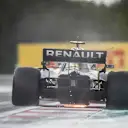 HUNGARORING, HUNGARY - AUGUST 03: Nico Hulkenberg, Renault R.S. 19 during the Hungarian GP at Hungaroring on August 03, 2019 in Hungaroring, Hungary. (Photo by Sam Bloxham / LAT Images)