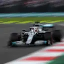MEXICO CITY, MEXICO - OCTOBER 26: Lewis Hamilton of Great Britain driving the (44) Mercedes AMG Petronas F1 Team Mercedes W10 on track during qualifying for the F1 Grand Prix of Mexico at Autodromo Hermanos Rodriguez on October 26, 2019 in Mexico City, Mexico. (Photo by Clive Mason/Getty Images)