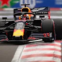 MEXICO CITY, MEXICO - OCTOBER 26: Max Verstappen of the Netherlands driving the (33) Aston Martin Red Bull Racing RB15 on track during qualifying for the F1 Grand Prix of Mexico at Autodromo Hermanos Rodriguez on October 26, 2019 in Mexico City, Mexico. (Photo by Dan Istitene/Getty Images)