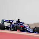 BAHRAIN INTERNATIONAL CIRCUIT, BAHRAIN - APRIL 02: Alexander Albon, Toro Rosso STR14 during the Bahrain April testing at Bahrain International Circuit on April 02, 2019 in Bahrain International Circuit, Bahrain. (Photo by Jerry Andre / Sutton Images)