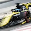 BAHRAIN INTERNATIONAL CIRCUIT, BAHRAIN - APRIL 02: Daniel Ricciardo, Renault R.S.19 during the Bahrain April testing at Bahrain International Circuit on April 02, 2019 in Bahrain International Circuit, Bahrain. (Photo by Joe Portlock / LAT Images)