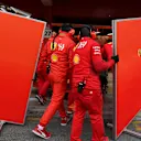 CIRCUIT DE BARCELONA-CATALUNYA, SPAIN - FEBRUARY 21: Ferrari mechanics with garage screens during the Barcelona February testing at Circuit de Barcelona-Catalunya on February 21, 2019 in Circuit de Barcelona-Catalunya, Spain. (Photo by Mark Sutton / Sutton Images)