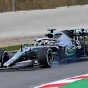 CIRCUIT DE BARCELONA-CATALUNYA, SPAIN - FEBRUARY 19: Lewis Hamilton, Mercedes-AMG F1 W10 EQ Power+ locks up during the Barcelona February testing at Circuit de Barcelona-Catalunya on February 19, 2019 in Circuit de Barcelona-Catalunya, Spain. (Photo by Jerry Andre / Sutton Images)