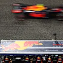 ABU DHABI, UNITED ARAB EMIRATES - DECEMBER 12: Alexander Albon of Thailand driving the (23) Aston Martin Red Bull Racing RB16 passes the Red Bull Racing pitwall during qualifying ahead of the F1 Grand Prix of Abu Dhabi at Yas Marina Circuit on December 12, 2020 in Abu Dhabi, United Arab Emirates. (Photo by Mark Thompson/Getty Images)