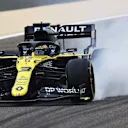 BAHRAIN, BAHRAIN - NOVEMBER 27: Daniel Ricciardo of Australia driving the (3) Renault Sport Formula One Team RS20 locks a wheel under braking during practice ahead of the F1 Grand Prix of Bahrain at Bahrain International Circuit on November 27, 2020 in Bahrain, Bahrain. (Photo by Dan Istitene - Formula 1/Formula 1 via Getty Images)
