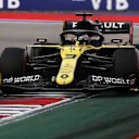SOCHI, RUSSIA - SEPTEMBER 26: Daniel Ricciardo of Australia driving the (3) Renault Sport Formula One Team RS20 on track during qualifying ahead of the F1 Grand Prix of Russia at Sochi Autodrom on September 26, 2020 in Sochi, Russia. (Photo by Maxim Shemetov - Pool/Getty Images)