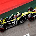 SOCHI, RUSSIA - SEPTEMBER 26: Esteban Ocon of France driving the (31) Renault Sport Formula One Team RS20 during qualifying ahead of the F1 Grand Prix of Russia at Sochi Autodrom on September 26, 2020 in Sochi, Russia. (Photo by Mark Thompson/Getty Images)