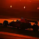 Verstappen's Red Bull glows before he sets the benchmark on the final day