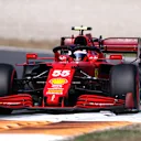 ZANDVOORT, NETHERLANDS - SEPTEMBER 05: Carlos Sainz of Spain driving the (55) Scuderia Ferrari SF21 during the F1 Grand Prix of The Netherlands at Circuit Zandvoort on September 05, 2021 in Zandvoort, Netherlands. (Photo by Lars Baron/Getty Images)