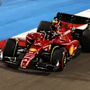 BAHRAIN, BAHRAIN - MARCH 19: Carlos Sainz of Spain driving (55) the Ferrari F1-75 on track during qualifying ahead of the F1 Grand Prix of Bahrain at Bahrain International Circuit on March 19, 2022 in Bahrain, Bahrain. (Photo by Lars Baron/Getty Images)
