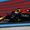 LE CASTELLET, FRANCE - JULY 22: Max Verstappen of the Netherlands driving the (1) Oracle Red Bull Racing RB18 on track during practice ahead of the F1 Grand Prix of France at Circuit Paul Ricard on July 22, 2022 in Le Castellet, France. (Photo by Bryn Lennon - Formula 1/Formula 1 via Getty Images)