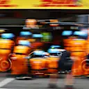 MEXICO CITY, MEXICO - OCTOBER 30: Lando Norris of Great Britain driving the (4) McLaren MCL36 Mercedes makes a pitstop during the F1 Grand Prix of Mexico at Autodromo Hermanos Rodriguez on October 30, 2022 in Mexico City, Mexico. (Photo by Mark Thompson/Getty Images )