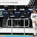 MELBOURNE, AUSTRALIA - MARCH 31:Nyck de Vries of Netherlands and Scuderia AlphaTauri looks on from the pitwall during practice ahead of the F1 Grand Prix of Australia at Albert Park Grand Prix Circuit on March 31, 2023 in Melbourne, Australia. (Photo by Peter Fox/Getty Images)