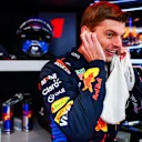 LAS VEGAS, NEVADA - NOVEMBER 21: Max Verstappen of the Netherlands and Oracle Red Bull Racing prepares to drive in the garage during practice ahead of the F1 Grand Prix of Las Vegas at Las Vegas Strip Circuit on November 21, 2024 in Las Vegas, Nevada. (Photo by Mark Thompson/Getty Images)