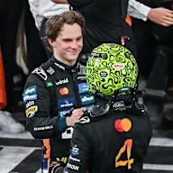 ABU DHABI, UNITED ARAB EMIRATES - DECEMBER 04: Lando Norris of Great Britain and McLaren and Oscar