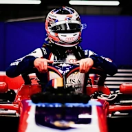 ABU DHABI, UNITED ARAB EMIRATES - DECEMBER 10: Colton Herta of United States and Hitech TGR (8)