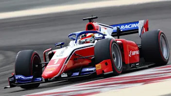 BAHRAIN, BAHRAIN - MARCH 10: Robert Shwartzman of Russia and Prema Racing (1) drives during day
