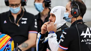Fernando Alonso (ESP) Alpine F1 Team on the grid.
Bahrain Grand Prix, Sunday 28th March 2021.