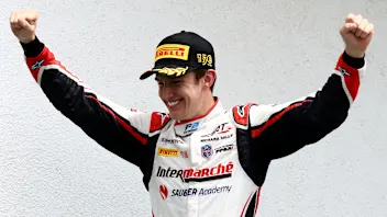 pourchaire-sauber-academy.png