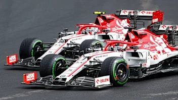 Start of the race, 07 RAIKKONEN Kimi (fin), Alfa Romeo Racing C39, 99 GIOVINAZZI Antonio (ita),