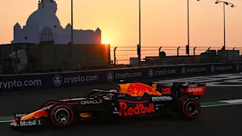 GettyImages-1357133007.jpg