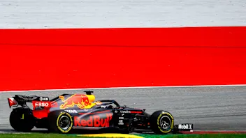 GettyImages-1226351039.jpg