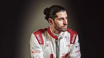 A_Giovinazzi_693_mood.jpg