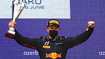GettyImages-1322105996.jpg