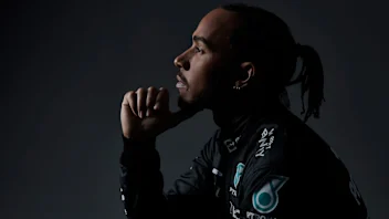 L_Hamilton_376.jpg