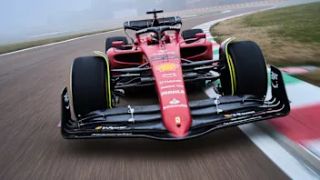 2200028-scuderia-ferrari-2022-f1-75-debut.jpg