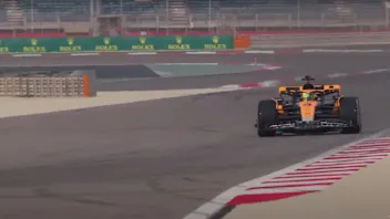 McLaren MCL60 on track screenshot.jpg