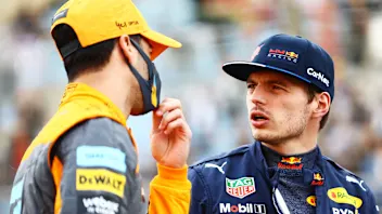 verstappen-ricciardo.jpg