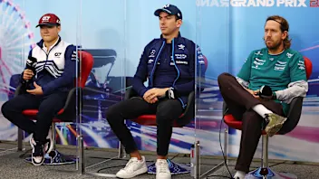 Presser - Japan -