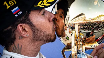 Race winner Lewis Hamilton (GBR) Mercedes AMG F1 celebrates on the podium.
29.09.2019. Formula 1