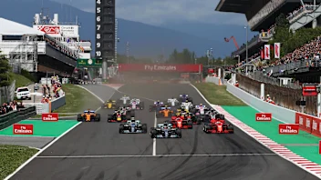 Lewis Hamilton (GBR) Mercedes-AMG F1 W09 EQ Power+ leads at the start of the race at Formula One