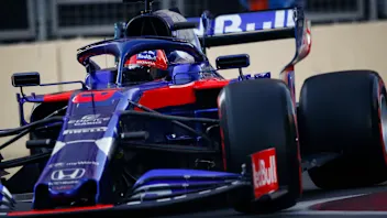 BAKU CITY CIRCUIT, AZERBAIJAN - APRIL 27: Daniil Kvyat, Toro Rosso STR14 during the Azerbaijan GP