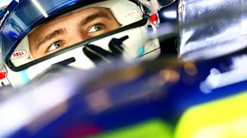 sargeant-in-car-abu-dhabi-2023.png