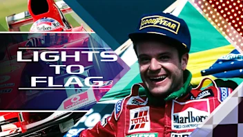 Barrichello lights to flag.jpg