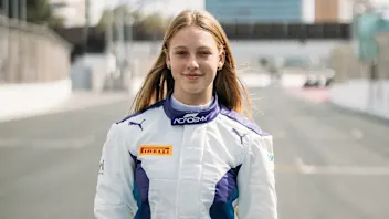 F1AcademyAureliaNobels.jpg