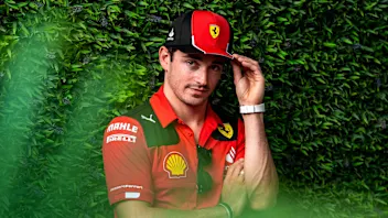 230010-saudi-arabian-gp-thursday-gallery.jpg