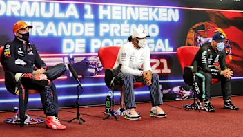 (L to R): Max Verstappen (NLD) Red Bull Racing; Lewis Hamilton (GBR) Mercedes AMG F1; and Valtteri