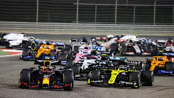 Start of the race, 23 ALBON Alexander (tha), Aston Martin Red Bull Racing Honda RB16, action during