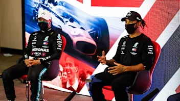 HAMILTON Lewis (gbr), Mercedes AMG F1 GP W11 Hybrid EQ Power+, portrait, qualifying press